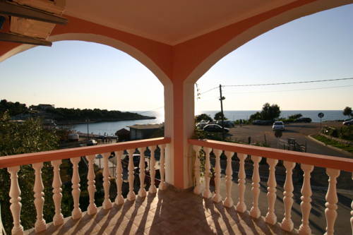 Фото 
Apartment Rajsko selo
