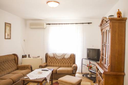 Фото 
Apartment Risan
