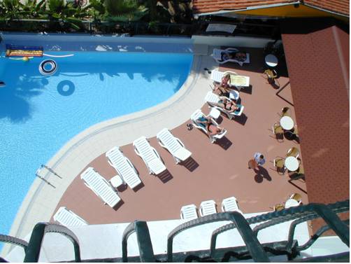 Фото 
Avos Apartments
