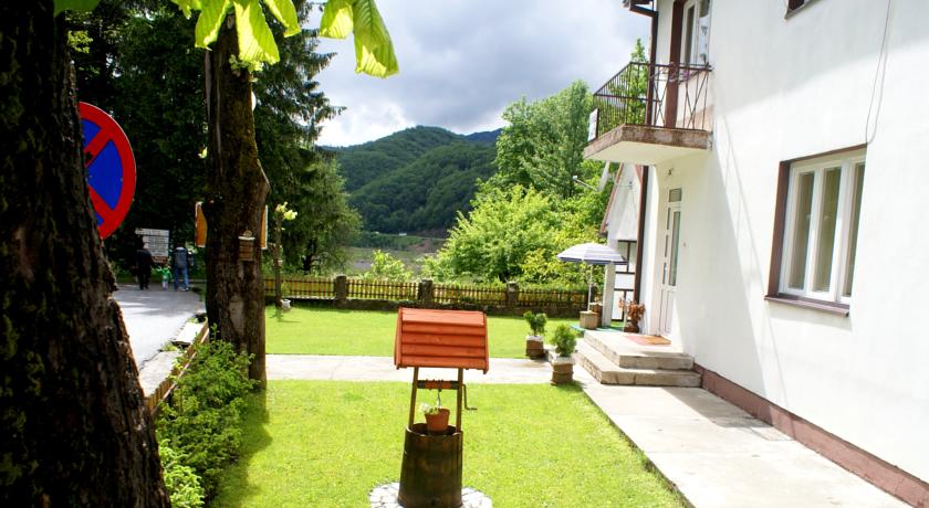 
Apartments Biga
