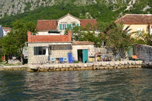 Фото 
Airotel Parthenon
