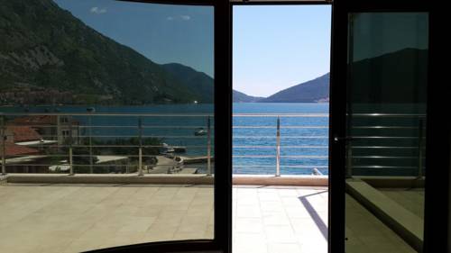 Фото 
Airotel Alexandros
