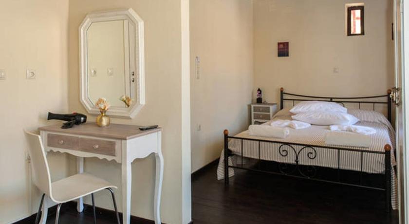 Фото 
Kokkinakis Apartments
