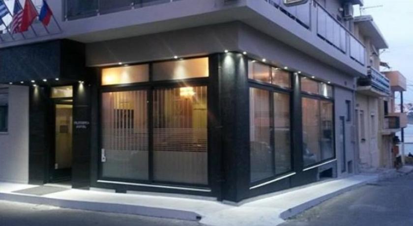 Фото 
Adamakis Hotel
