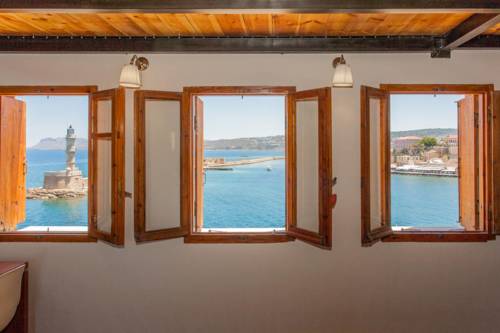 Фото 
Maria-Flora Apartments
