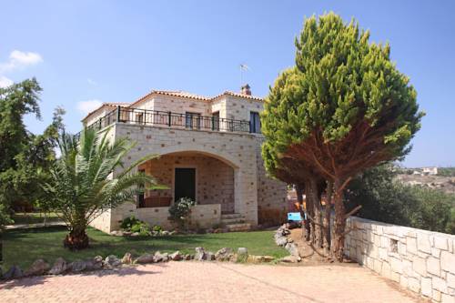 
Adamant Suites
