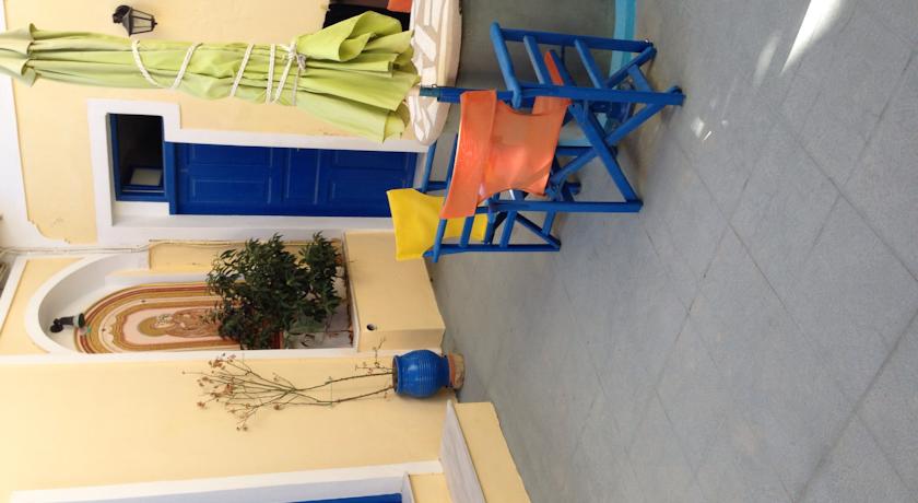 Фото 
Summer Knights
