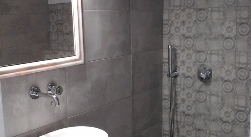 Фото 
Konstantinos Apartment
