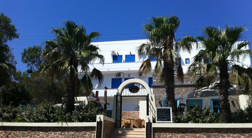 Фото 
Emmanuel Apartments
