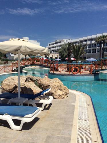 Фото 
Nea Metropolis
