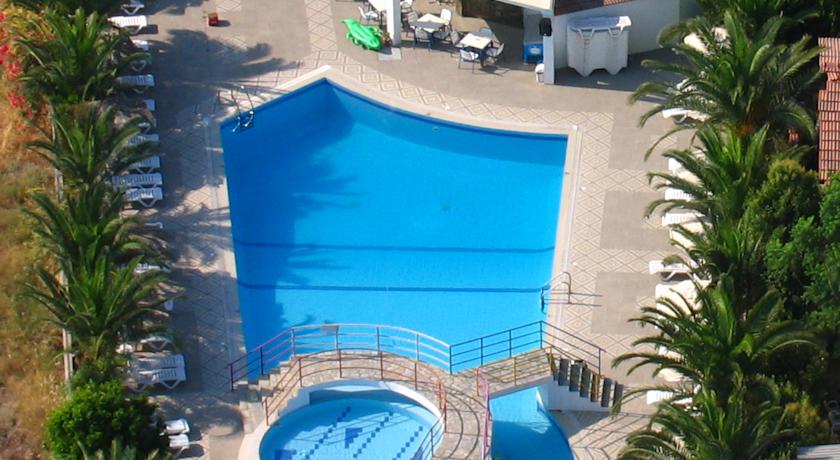 Фото 
Aristotelous Boarding House
