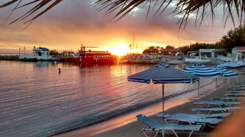 Фото 
Luxury Living Apartments
