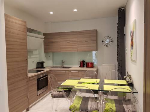 Фото 
Frixos Hotel
