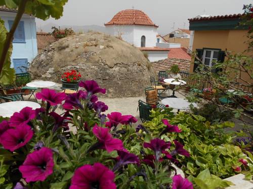 Фото 
Hotel Achillion
