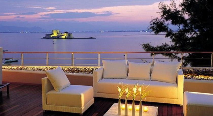 Фото 
Galini Hotel
