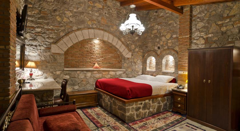 Фото 
Harbor Suites
