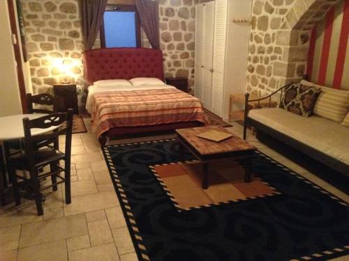 Фото 
A Luxury Maisonette with Sea View
