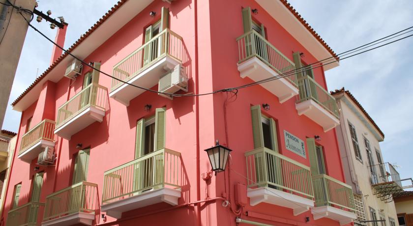 Фото 
Toti Boutique Rooms
