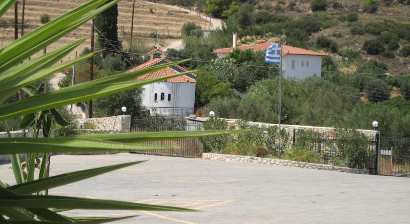 Фото 
Guesthouse Arsenis
