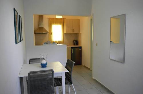 Фото 
Amalia Apartments
