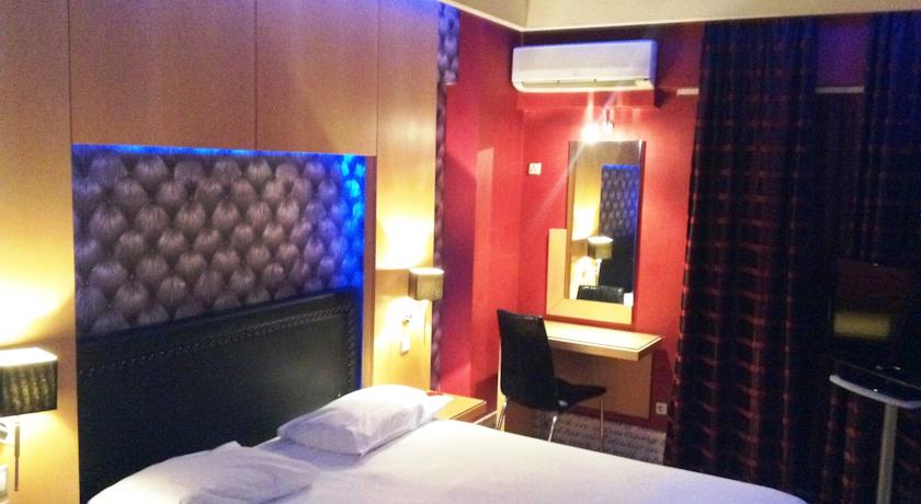 Фото 
Ayia Marina Suites
