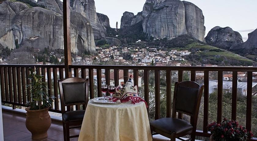 Фото 
Dioni Apartments
