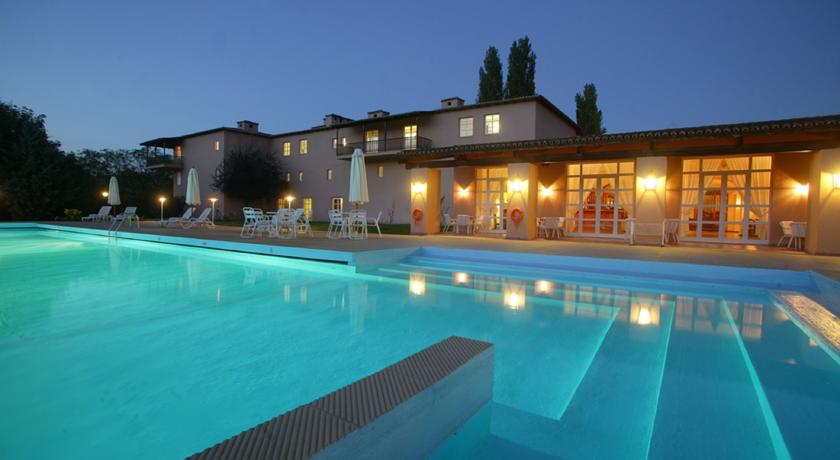 Фото 
Eagles Villas
