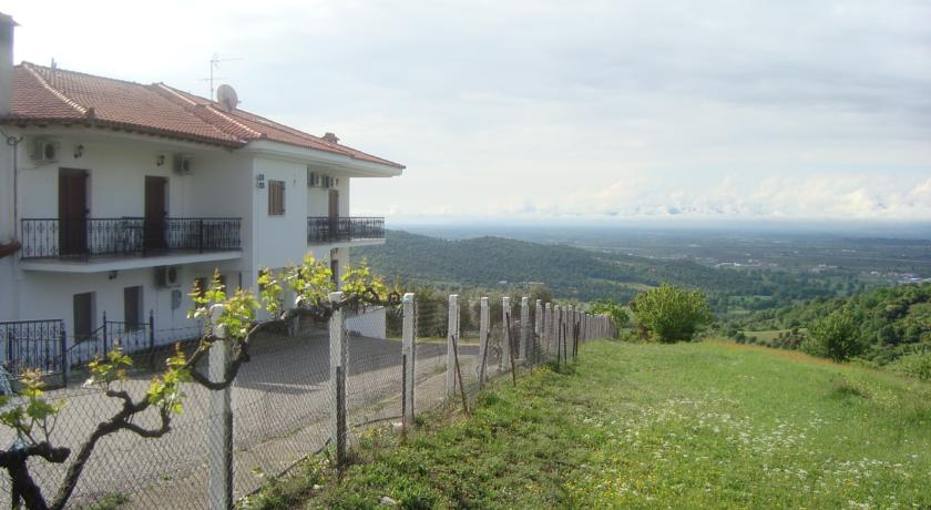 Фото 
Plaza Hotel
