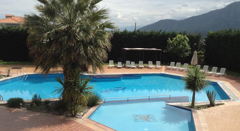 Фото 
Hotel Loutraki
