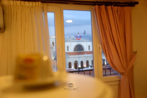 Фото 
Izmir Apart Hotel
