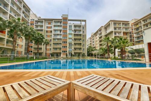 Фото 
Gentlemen Suits and Homes
