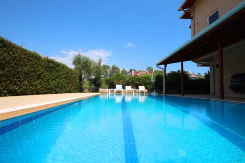 Фото 
Paradise Town Villas - Hazel Villa
