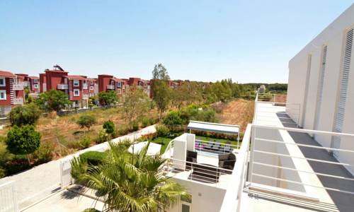 Фото 
Novron Villa
