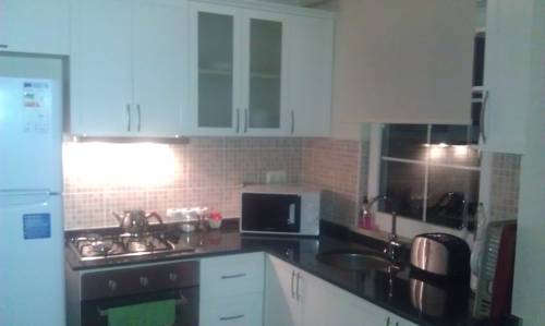 Фото 
Sunset Apartments
