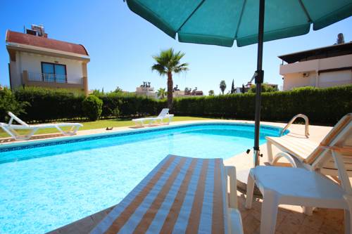 Фото 
Family Villa Paradise Town
