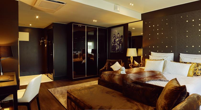 Фото 
Karhunkieppi Chalets
