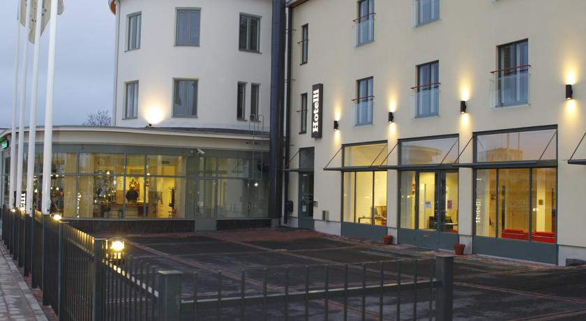 
Hämeenkylän Kartano
