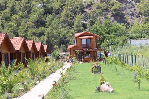 Фото 
Leontopolis Apart Otel
