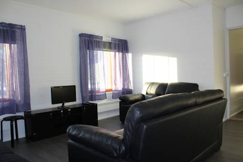 Фото 
Apartaments Els Avets
