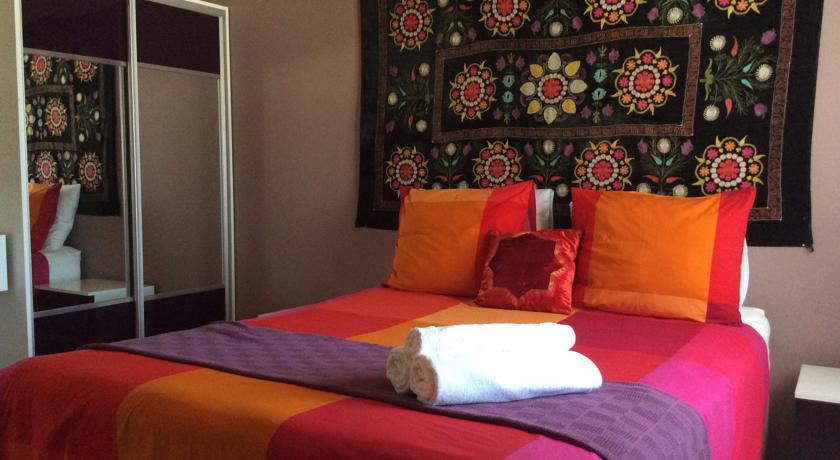 Фото 
Sunset Pension and Apartments
