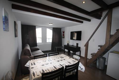 Фото 
Apartamentos La Merceria 3000
