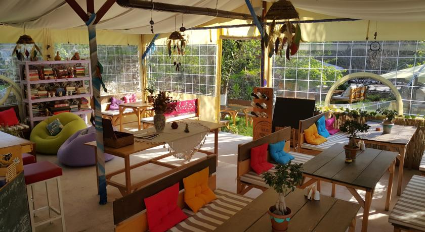 Фото 
Dionysos Lodge
