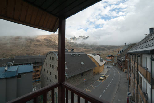 Фото 
Hotel Piolets Park & Spa
