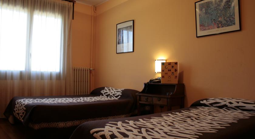 Фото 
Hostel Micolau
