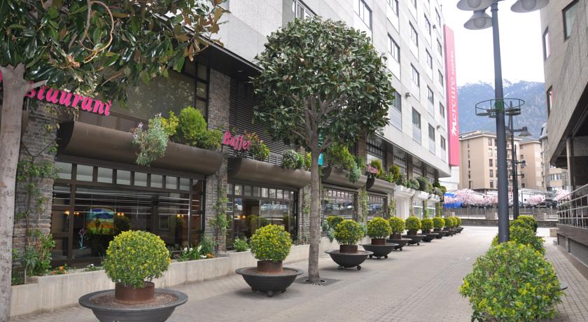 Фото 
Hotel Encamp
