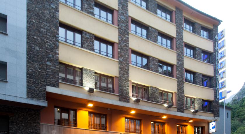 Фото 
Apartamentos Canigou 3000
