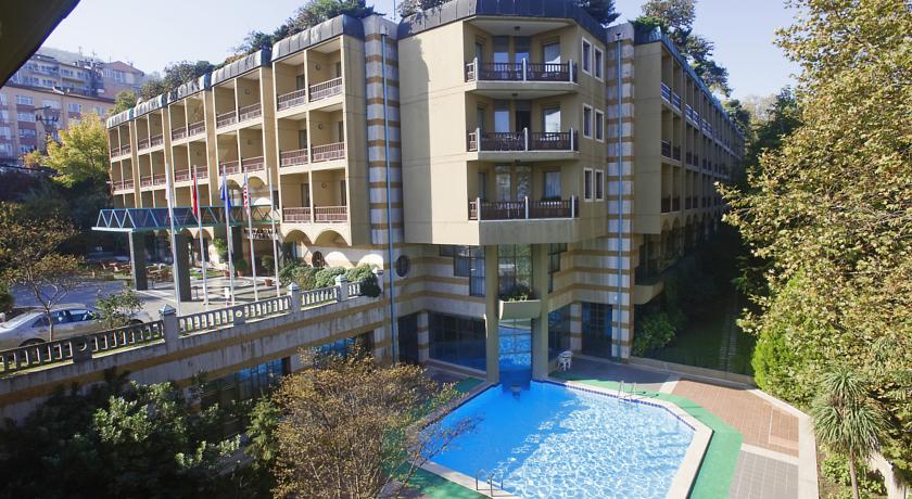 
Kervansaray Thermal Convention Center & Spa
