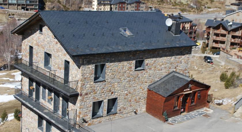 Фото 
Hotel Font
