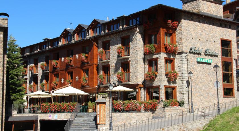 Фото 
Hotel Peretol
