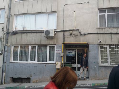 
Çekirge Apartment
